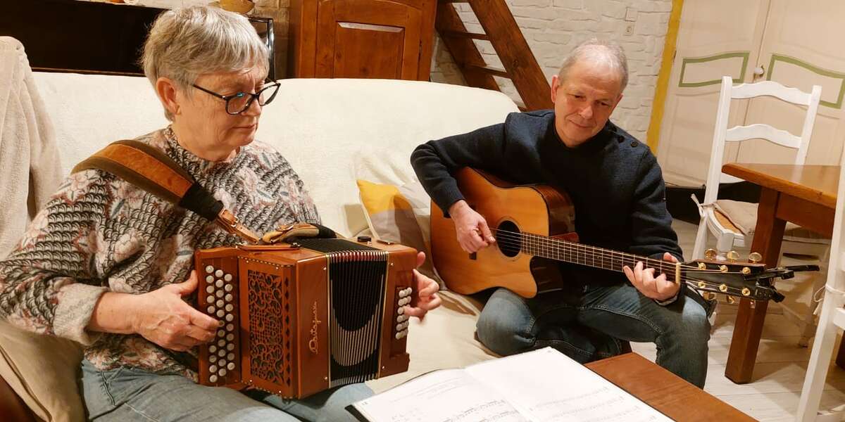 Les musiciens de Folkafon lors du dernier atelier de danse de la saison
